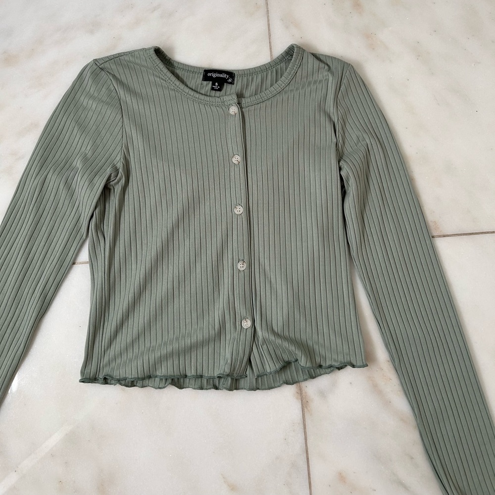 Green long sleeve button down top